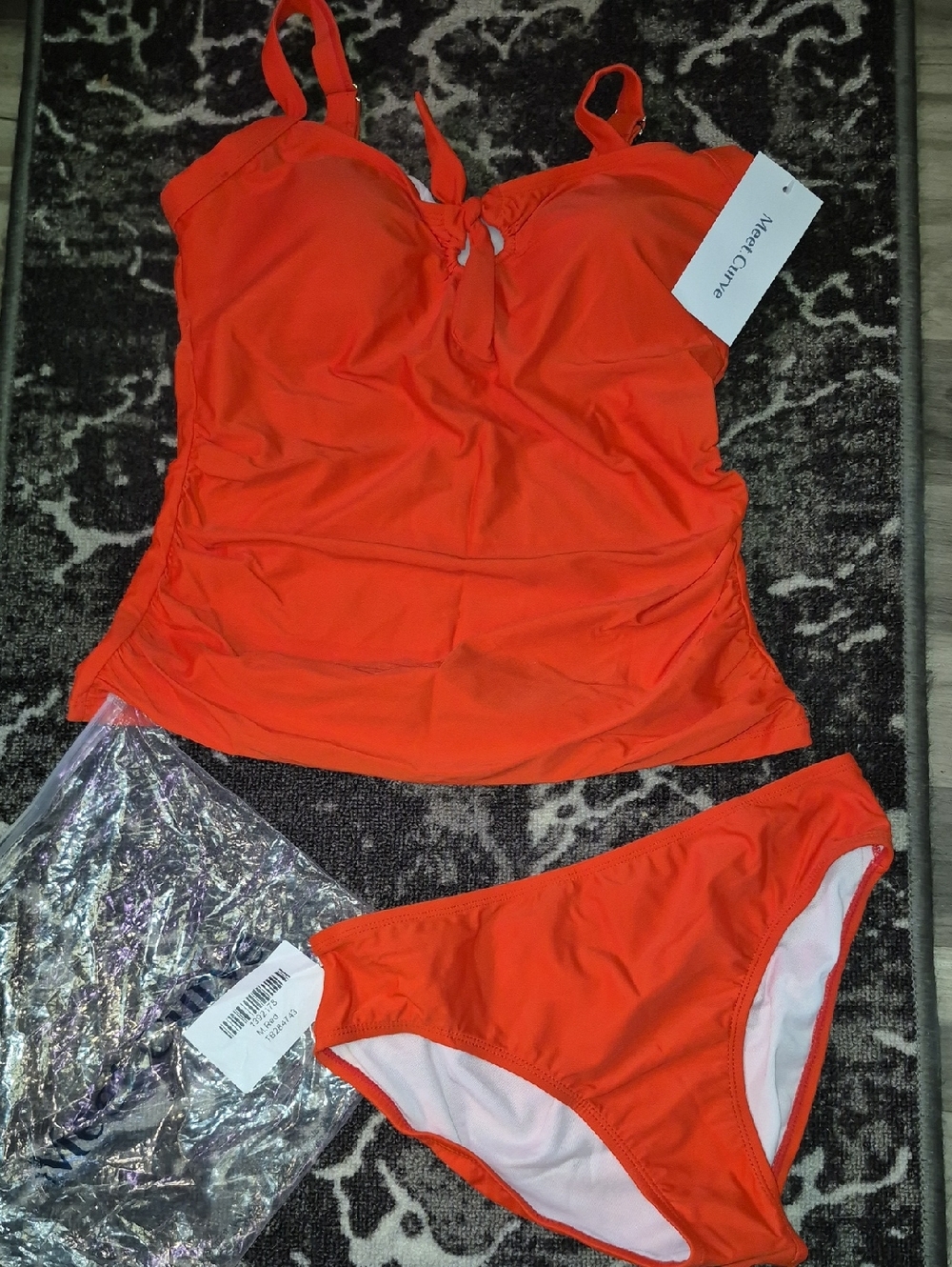 NWT Meet.curve Red Tankini Swimsuit Set - Bright Red Top & Bikini Bottoms Size M